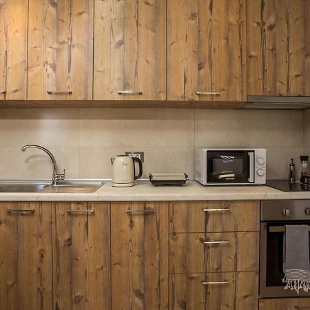 M&E Apartments 哈拉奇 外观 照片